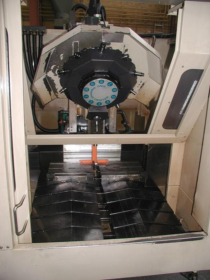 Vertikal-Bearbeitungszentrum BROTHER - Bearbetningscenter: bild 4 Vertikal-Bearbeitungszentrum BROTHER - Bearbetningscenter: bild 4