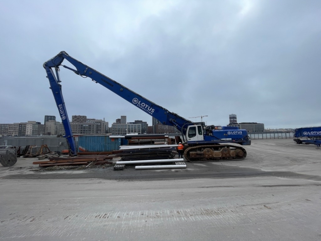 Liebherr R 974 C UHD Demolition 41m, 2 booms - Rivningsgrävare: bild 1 Liebherr R 974 C UHD Demolition 41m, 2 booms - Rivningsgrävare: bild 1