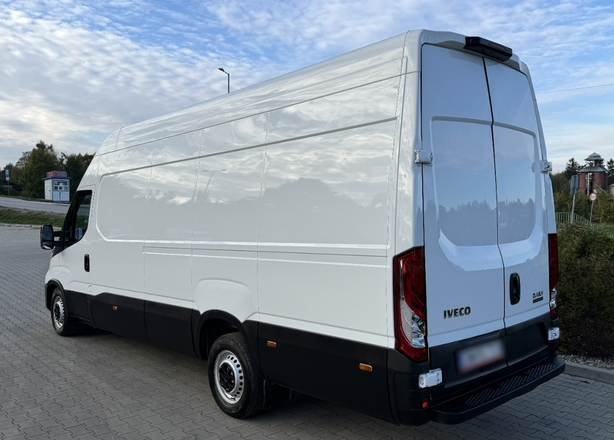 Iveco Daily L4H3 3.0 180KM Hi-matic LED KAMERA Bezwypadkowy Salon PL FV23 - Skåpbil: bild 2 Iveco Daily L4H3 3.0 180KM Hi-matic LED KAMERA Bezwypadkowy Salon PL FV23 - Skåpbil: bild 2