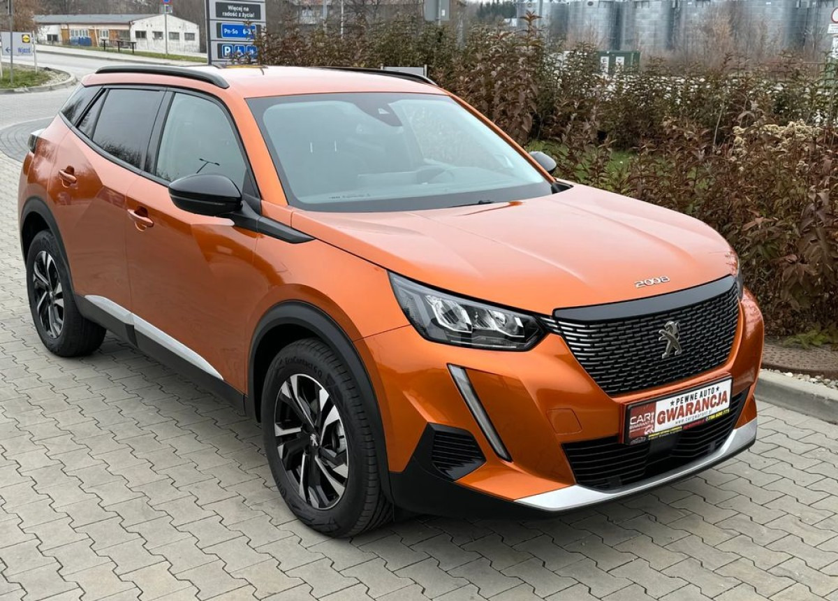 Peugeot 2008 Peugeot 1.2 benz 100 km Allure 6tys przebieg fabrycznie nowy - SUV: bild 3 Peugeot 2008 Peugeot 1.2 benz 100 km Allure 6tys przebieg fabrycznie nowy - SUV: bild 3