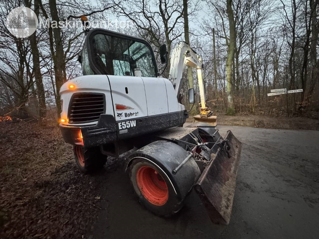 Bobcat E 55 W med Redskapsvagn samt redskap - Grävmaskin på däck: bild 3 Bobcat E 55 W med Redskapsvagn samt redskap - Grävmaskin på däck: bild 3
