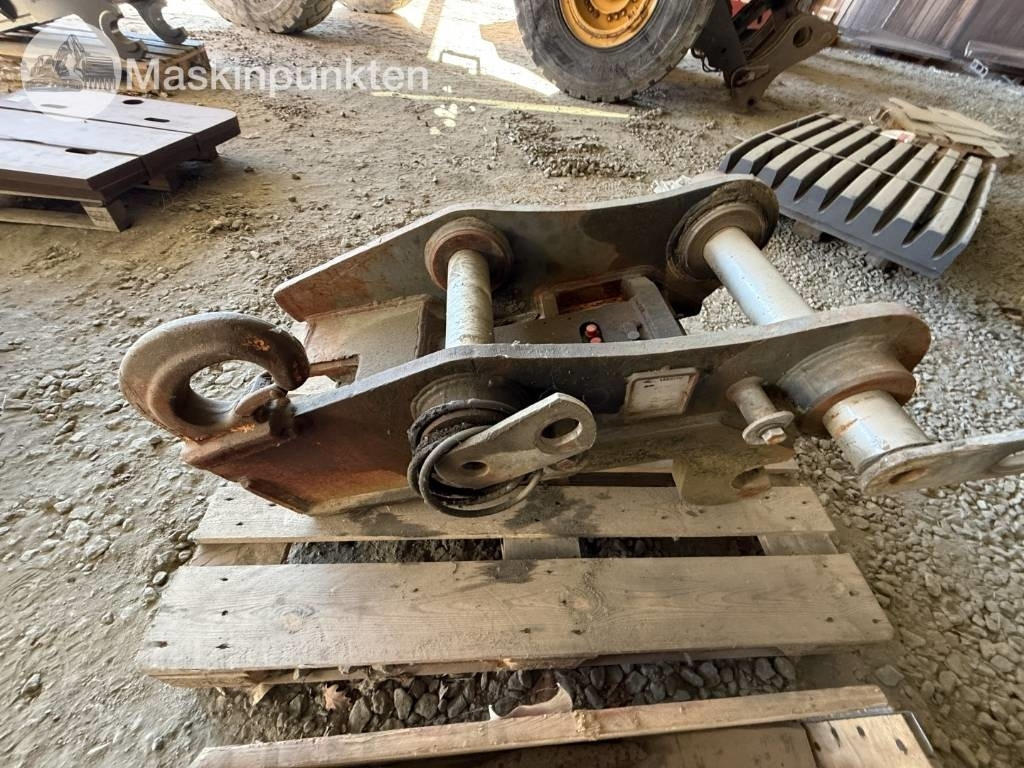 Cerapid Okänt - Redskapsfäste för Byggmaskiner: bild 2 Cerapid Okänt - Redskapsfäste för Byggmaskiner: bild 2