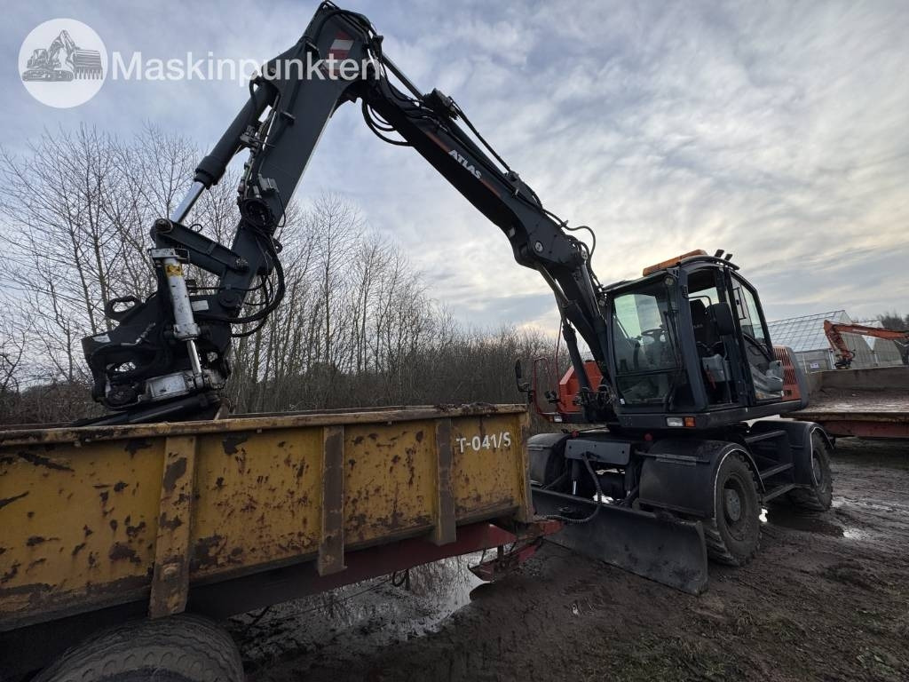 Doosan DX 140 W-3 - Grävmaskin på däck: bild 1 Doosan DX 140 W-3 - Grävmaskin på däck: bild 1