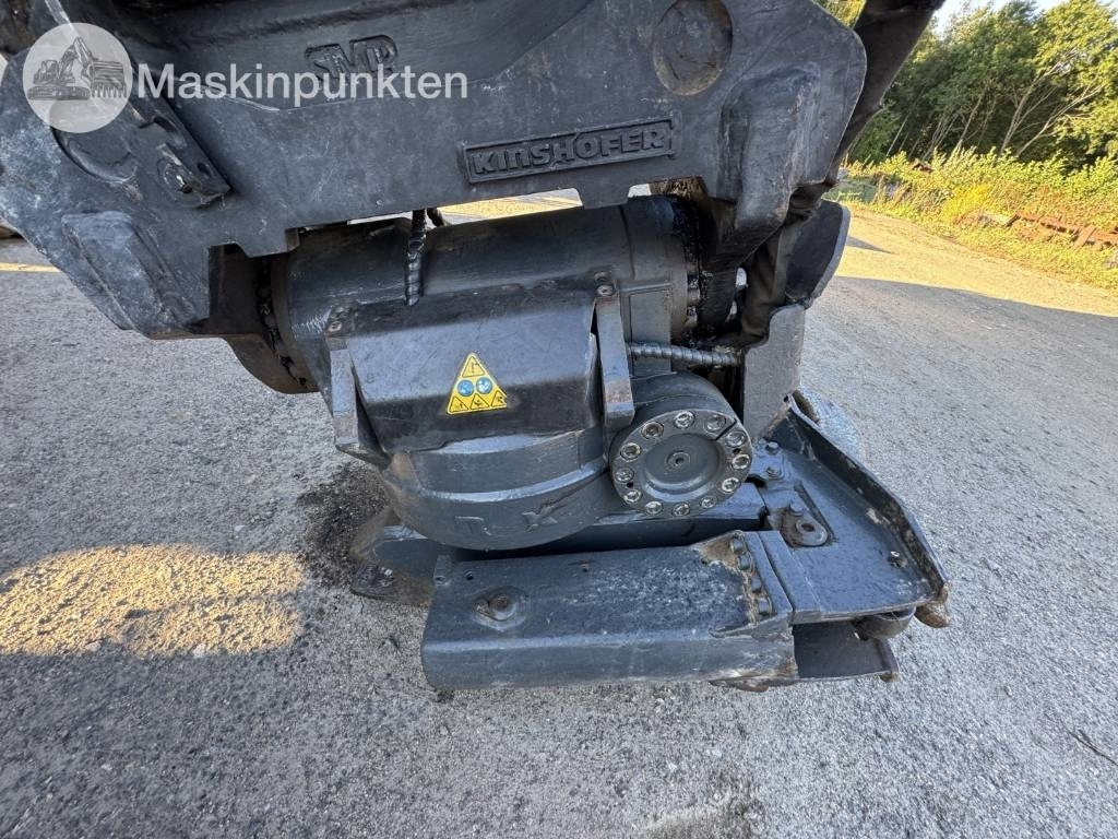 Grävmaskin på däck Doosan DX 170 W-5 + Tippvagn + Redskap: bild 35