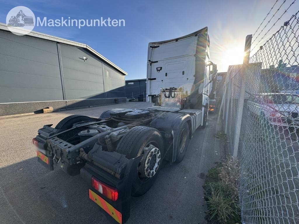 Mercedes-Benz Actros 963-4-C - Dragbil: bild 3 Mercedes-Benz Actros 963-4-C - Dragbil: bild 3