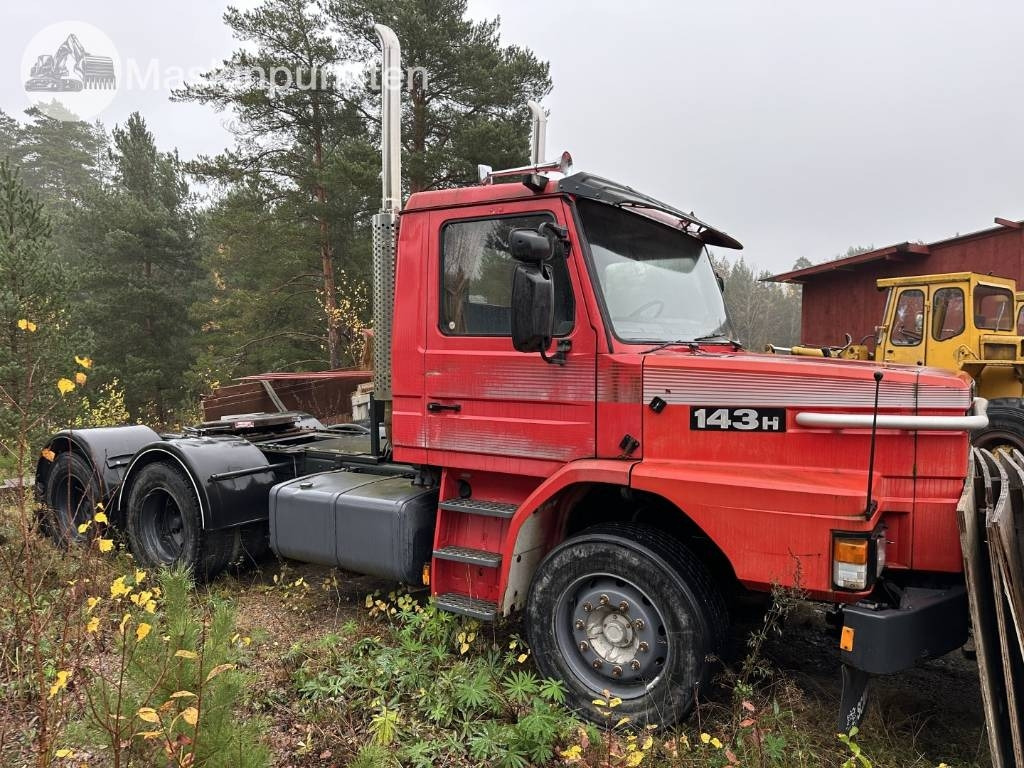 Scania T 143 H - Dragbil: bild 1 Scania T 143 H - Dragbil: bild 1