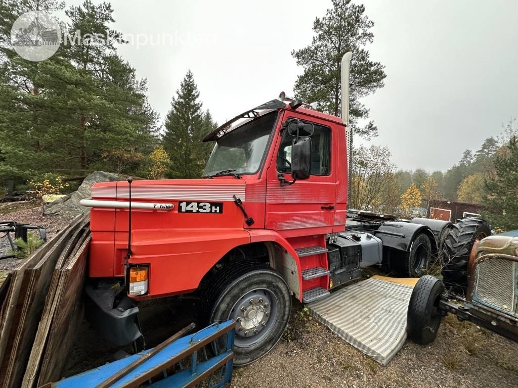 Scania T 143 H - Dragbil: bild 5 Scania T 143 H - Dragbil: bild 5