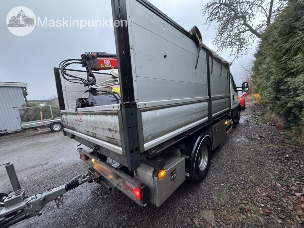 Iveco Daily 70C17H med Fassi F40 kran - Kranbil: bild 3 Iveco Daily 70C17H med Fassi F40 kran - Kranbil: bild 3
