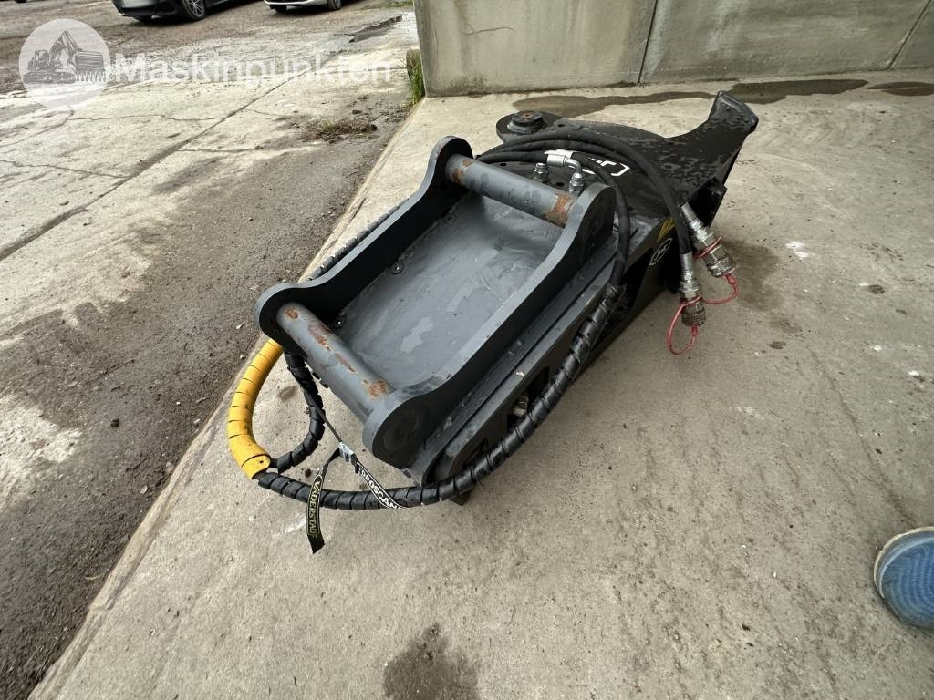 JAK 300 C-Modell - Redskapsfäste för Byggmaskiner: bild 4 JAK 300 C-Modell - Redskapsfäste för Byggmaskiner: bild 4