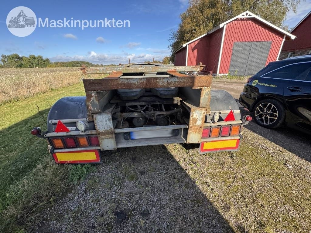 KT Tjörn Linktrailer - Containerbil/ Växelflak semitrailer: bild 3 KT Tjörn Linktrailer - Containerbil/ Växelflak semitrailer: bild 3