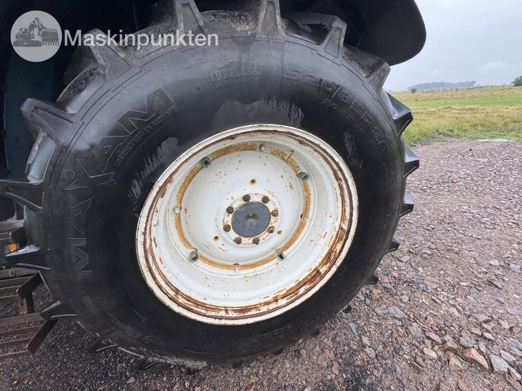 New Holland 8560 - Traktor: bild 5 New Holland 8560 - Traktor: bild 5