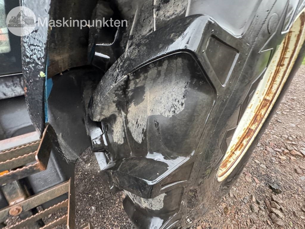 New Holland 8560 - Traktor: bild 4 New Holland 8560 - Traktor: bild 4