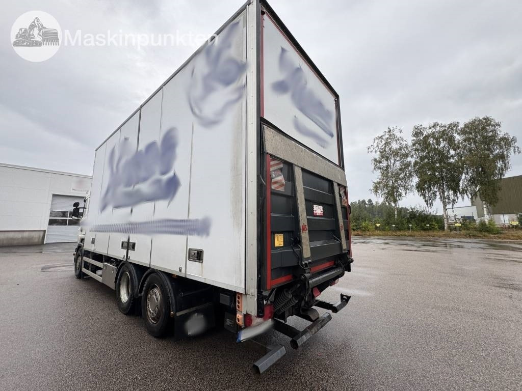 Scania R 490  - Lastbil med skåp: bild 2 Scania R 490  - Lastbil med skåp: bild 2