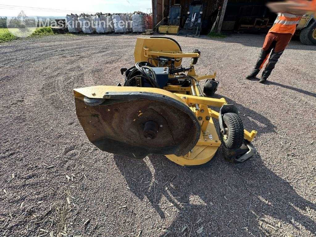 Stensballe TH 3000 B - Gräsklippare: bild 2 Stensballe TH 3000 B - Gräsklippare: bild 2