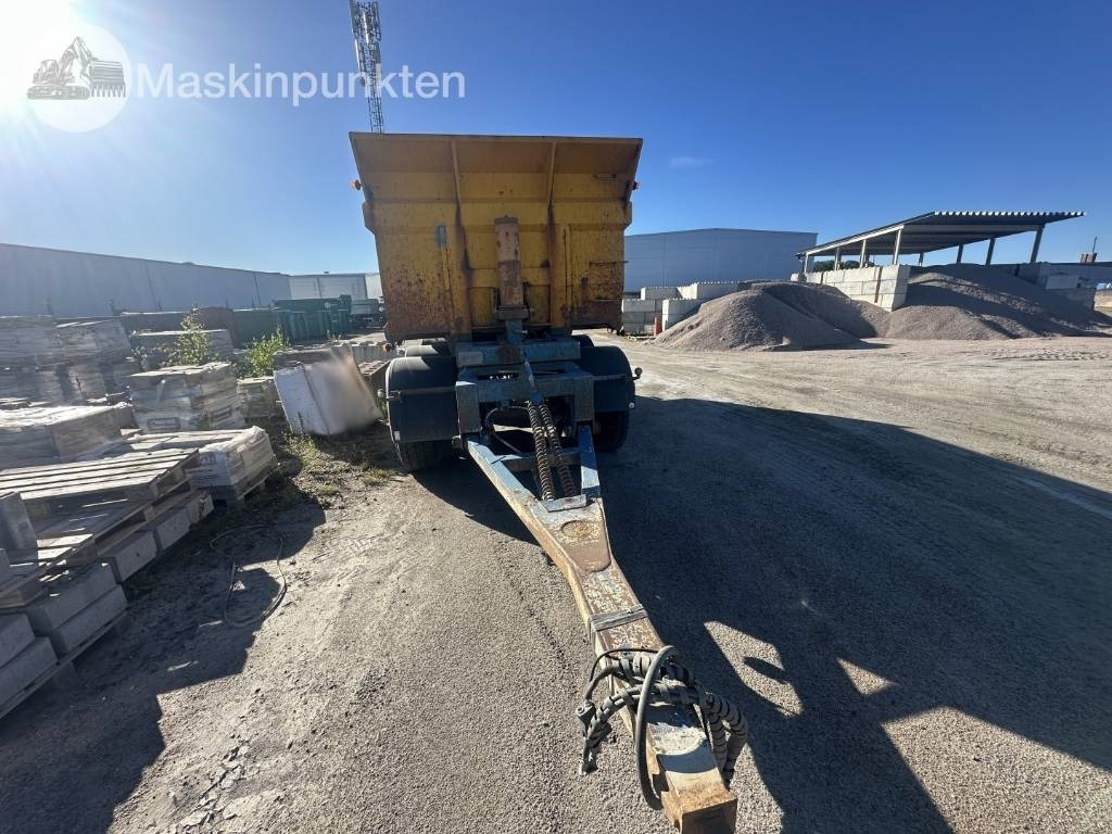 TRIOLIFT 0C0TTPS-3 - Tippsläp: bild 2 TRIOLIFT 0C0TTPS-3 - Tippsläp: bild 2