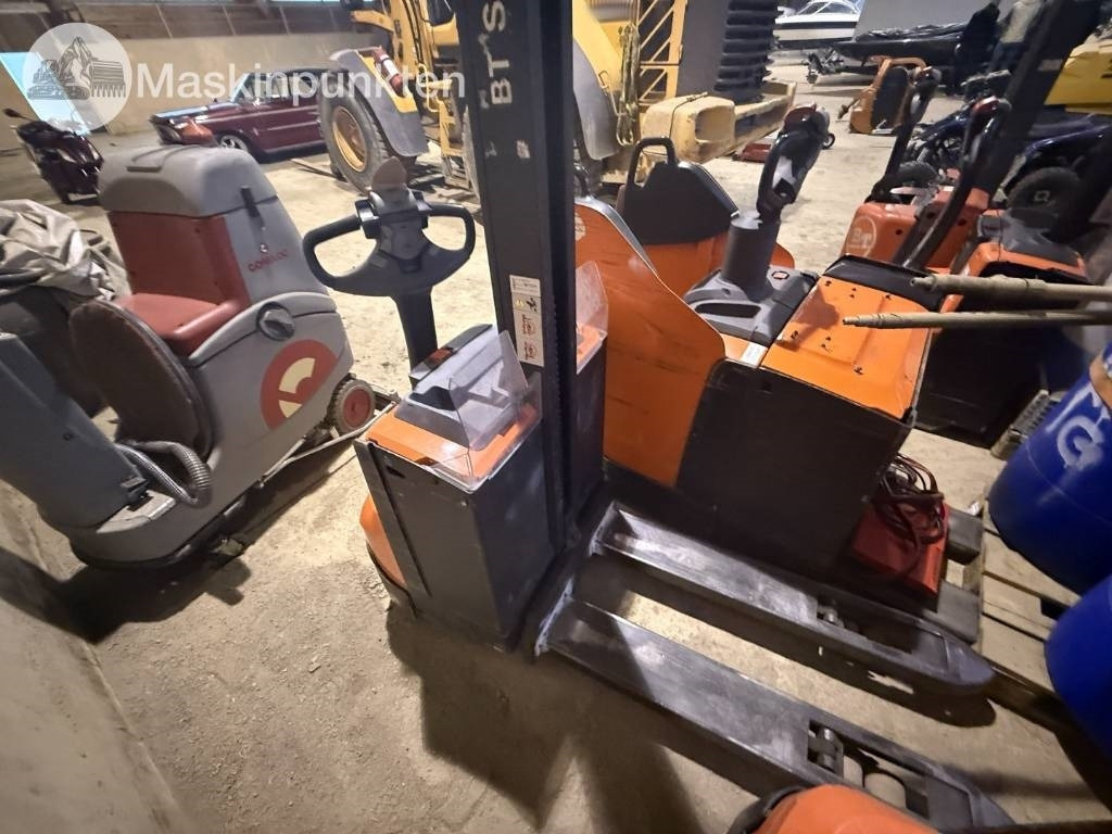 Toyota BT SWE 80 L - Eltruck: bild 4 Toyota BT SWE 80 L - Eltruck: bild 4