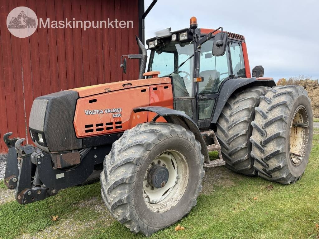 Valtra Valmet 8350-4 - Traktor: bild 1 Valtra Valmet 8350-4 - Traktor: bild 1