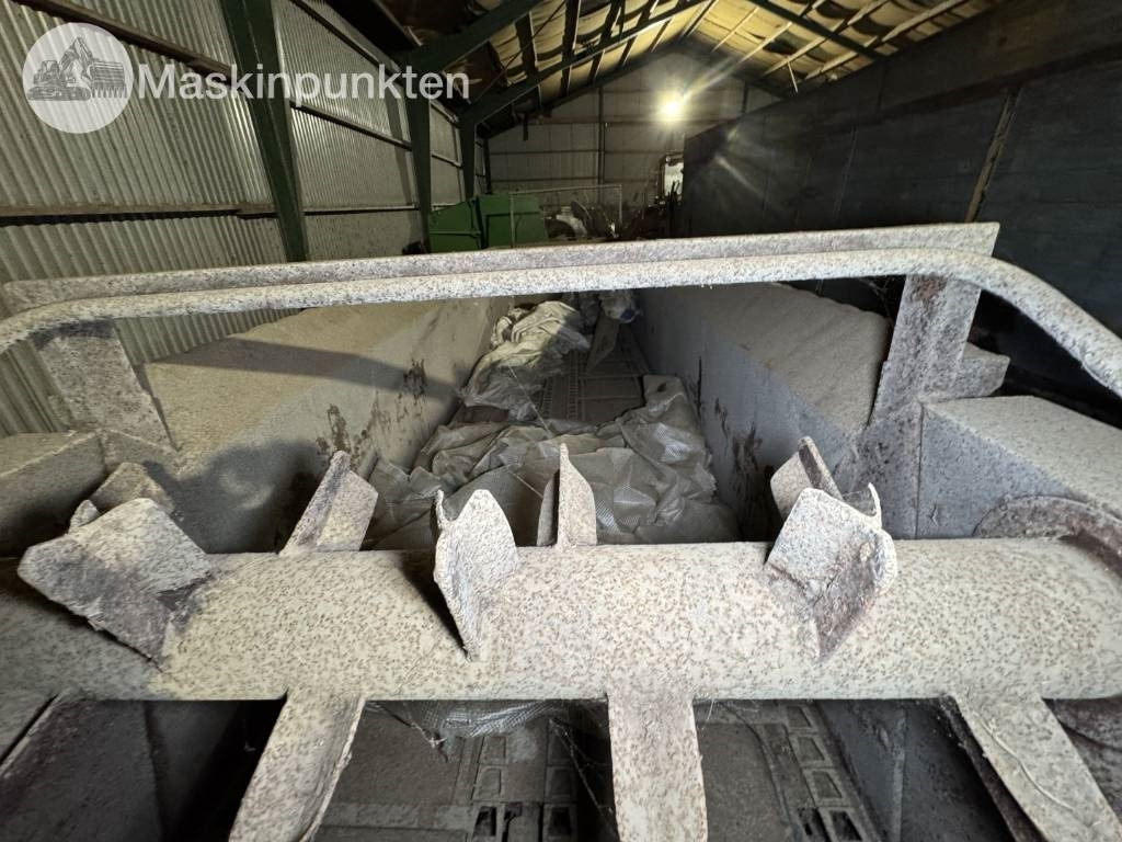 Videbaek 900 Gödselspridare - Jord injektor: bild 4 Videbaek 900 Gödselspridare - Jord injektor: bild 4