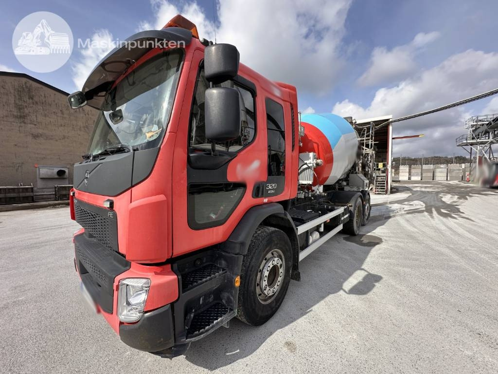 Volvo FE 320 - Betongbil: bild 1 Volvo FE 320 - Betongbil: bild 1