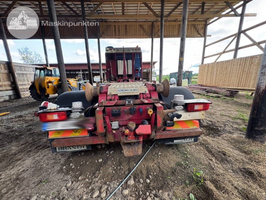 Volvo FH 16 550  - Lastväxlare lastbil: bild 3 Volvo FH 16 550  - Lastväxlare lastbil: bild 3