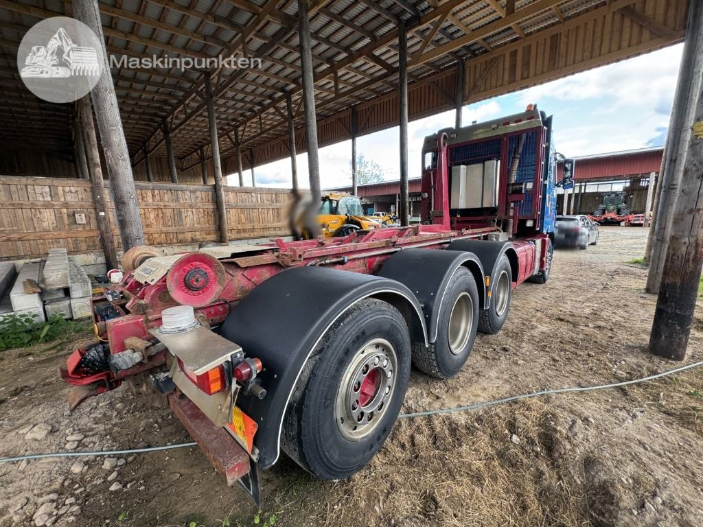 Volvo FH 16 550  - Lastväxlare lastbil: bild 4 Volvo FH 16 550  - Lastväxlare lastbil: bild 4