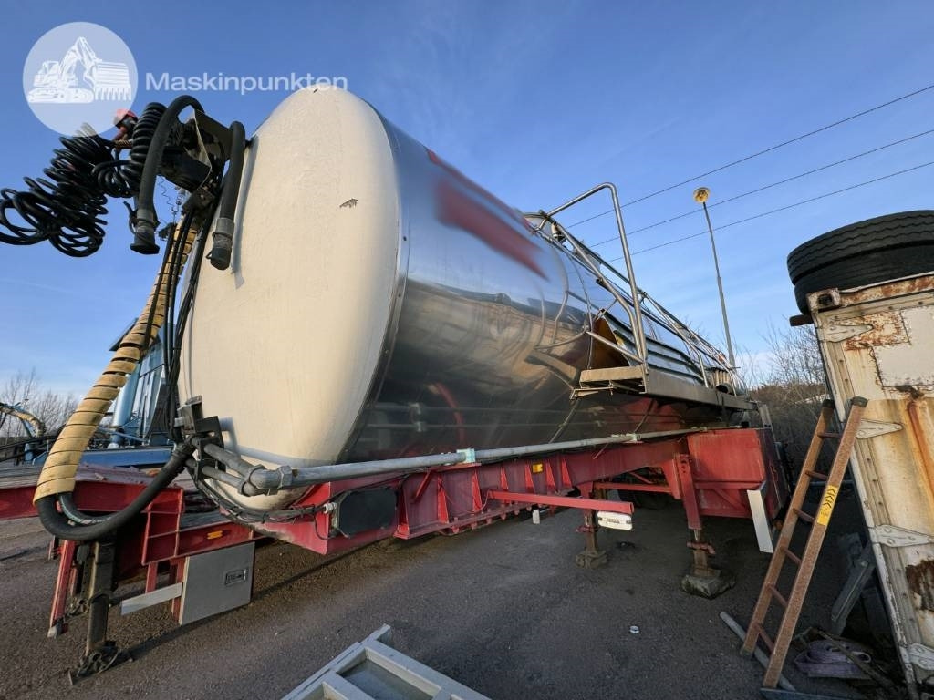 Wedholms DK 345-16 - Tanktrailer: bild 2 Wedholms DK 345-16 - Tanktrailer: bild 2