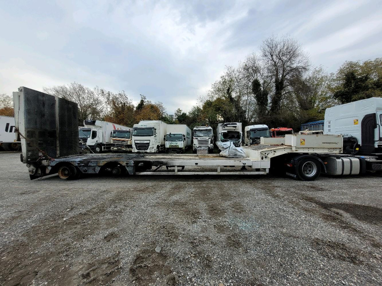 FAYMONVILLE FAYONWILL MULTIMAX - Låg lastare semitrailer: bild 3 FAYMONVILLE FAYONWILL MULTIMAX - Låg lastare semitrailer: bild 3