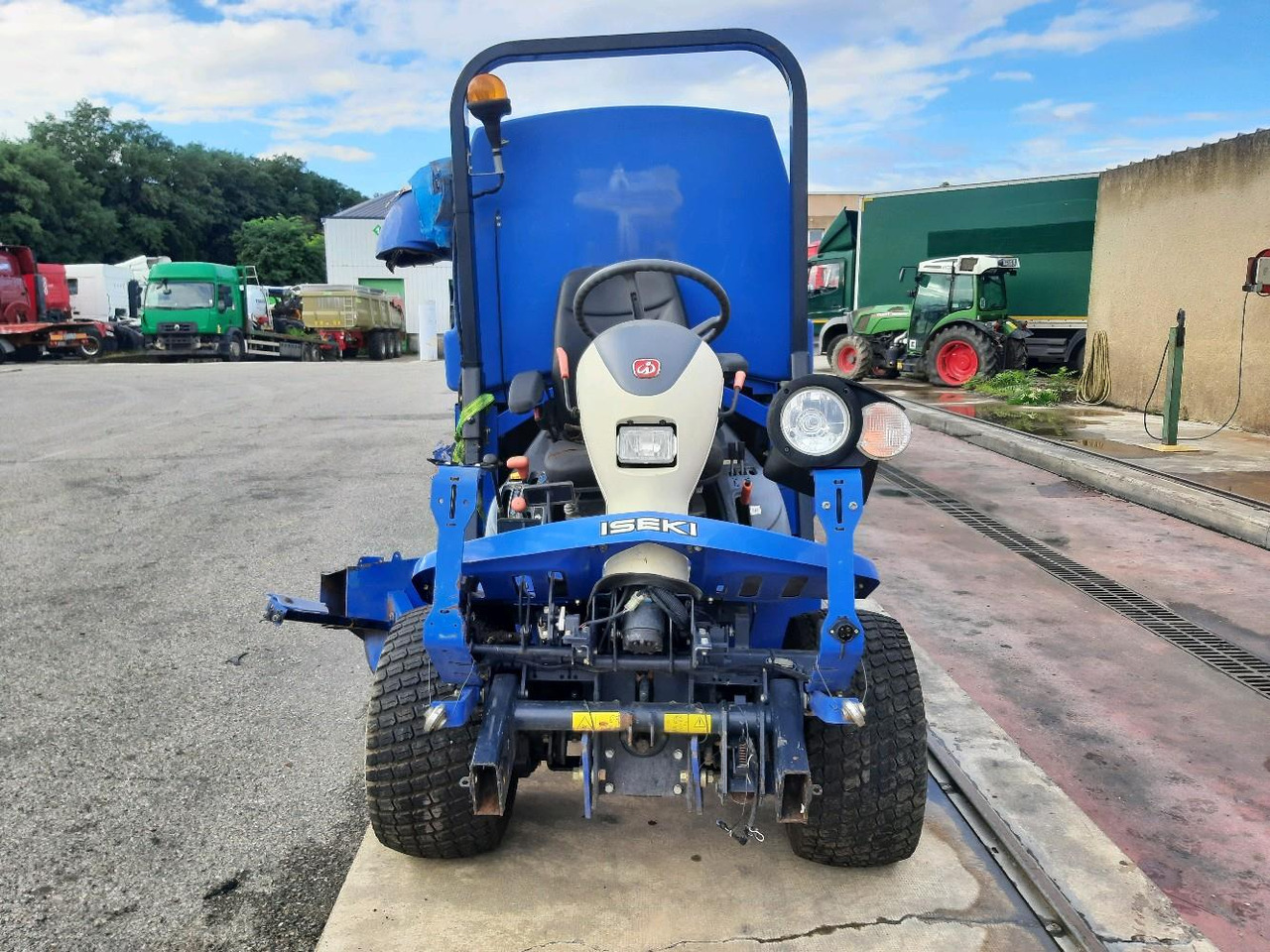 ISEKI SF370 - Gräsklippare: bild 2 ISEKI SF370 - Gräsklippare: bild 2