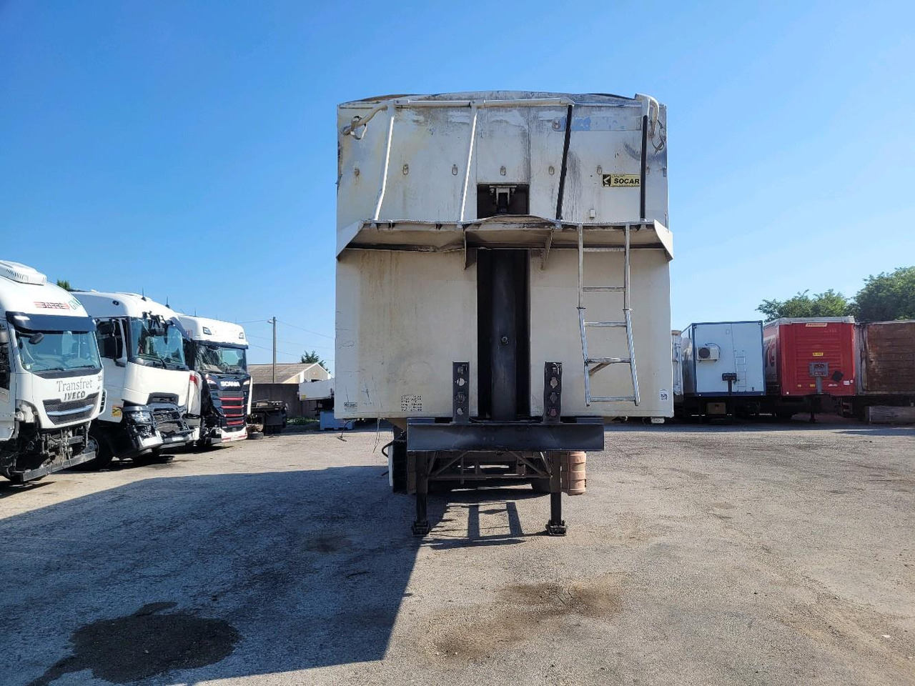 SAMRO ST3310 3 ESSIEUX - Tippbil semitrailer: bild 1 SAMRO ST3310 3 ESSIEUX - Tippbil semitrailer: bild 1