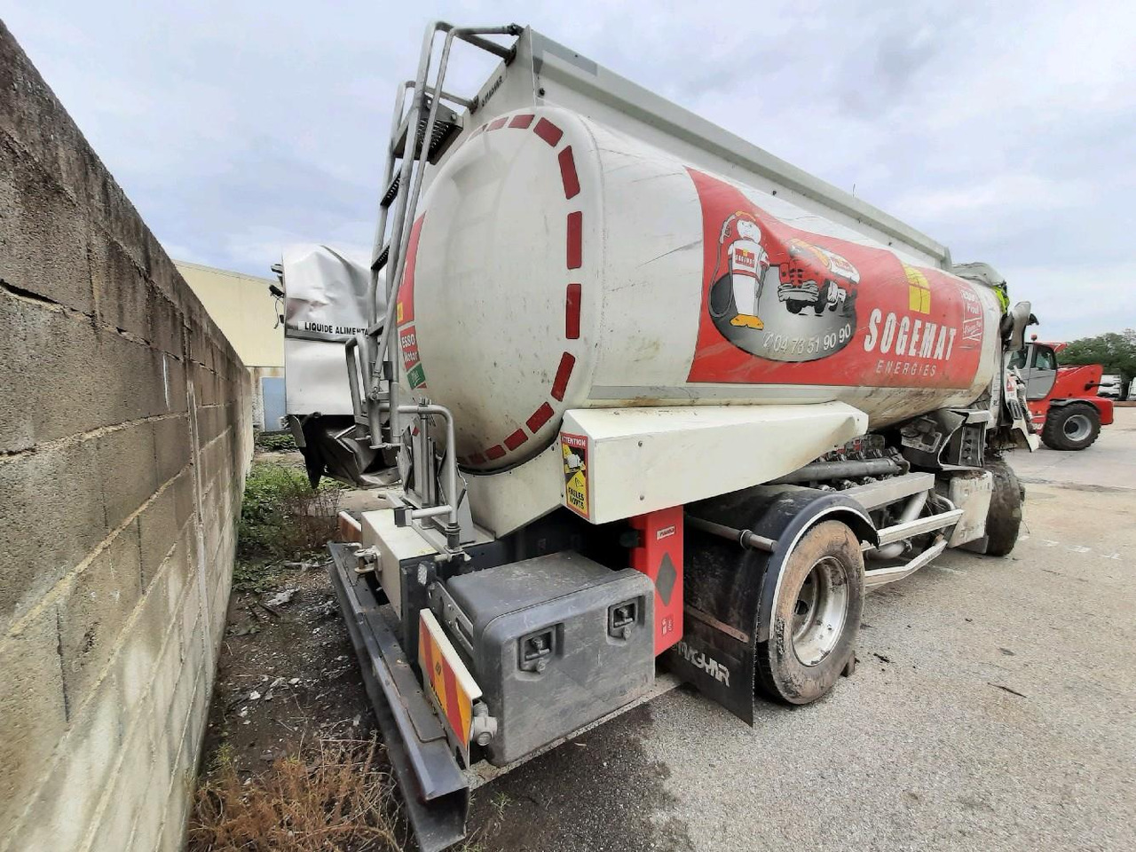 VOLVO FL 280 CITERNE - Tankbil: bild 4 VOLVO FL 280 CITERNE - Tankbil: bild 4