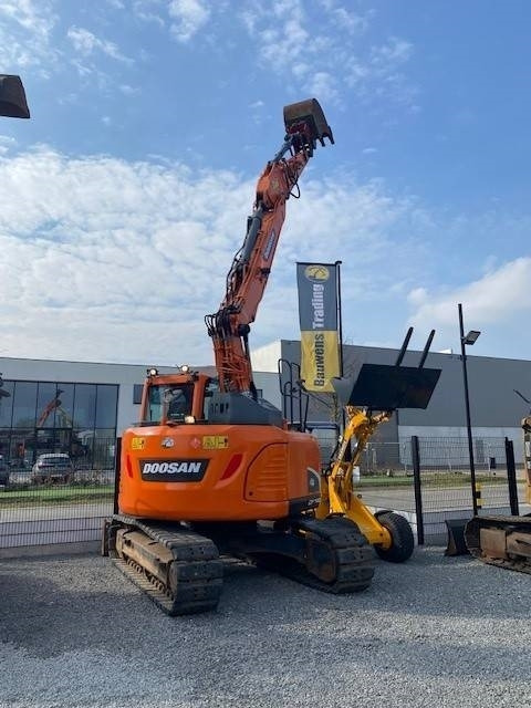 Doosan DX140 LCR-5 - Bandgrävare: bild 2 Doosan DX140 LCR-5 - Bandgrävare: bild 2