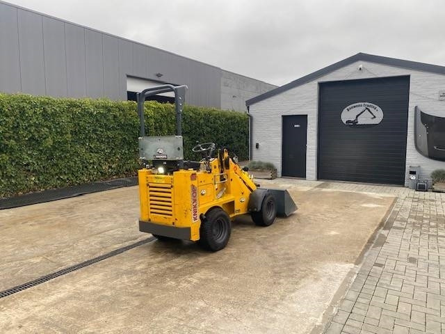 Knikmops KM 100 - Hjullastare: bild 4 Knikmops KM 100 - Hjullastare: bild 4