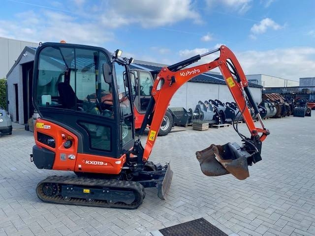 Kubota KX 019-4 - Minigrävmaskin: bild 1 Kubota KX 019-4 - Minigrävmaskin: bild 1