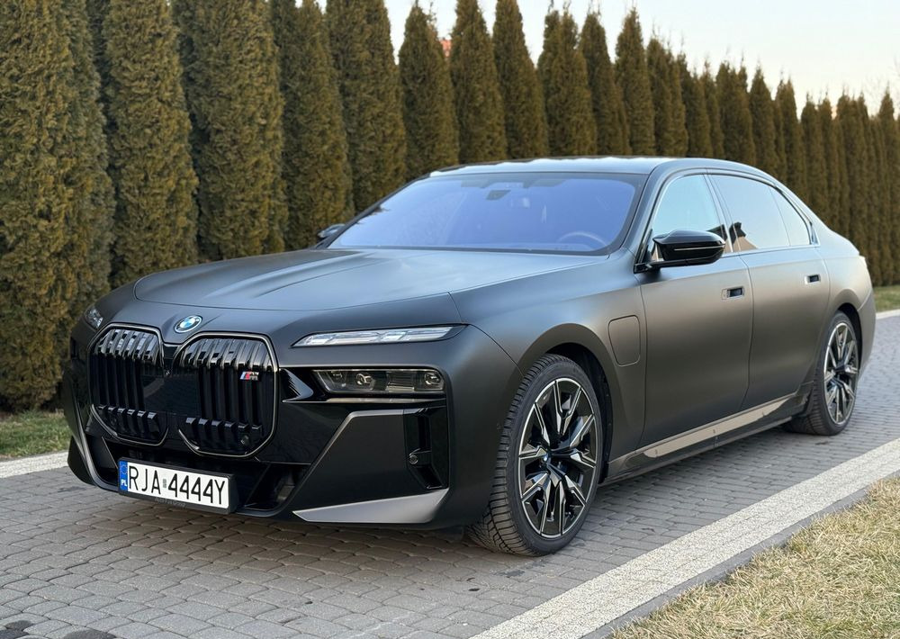 BMW Seria 7 - Sedan: bild 1 BMW Seria 7 - Sedan: bild 1