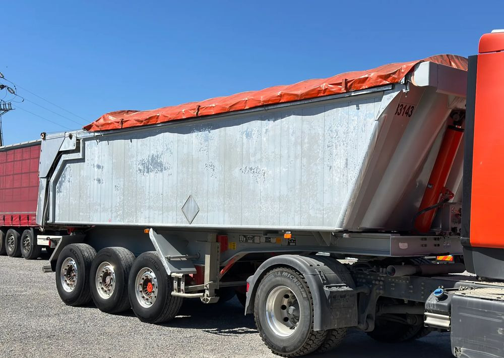 Benalu 25 m3 OSIE SAF HYDRAULICZNA KLAPA ELEKRYCZNY DACH - Tippbil semitrailer: bild 1 Benalu 25 m3 OSIE SAF HYDRAULICZNA KLAPA ELEKRYCZNY DACH - Tippbil semitrailer: bild 1