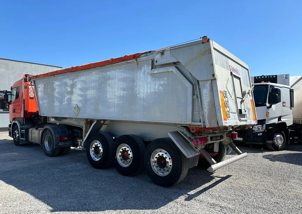 Benalu 25 m3 OSIE SAF HYDRAULICZNA KLAPA ELEKRYCZNY DACH - Tippbil semitrailer: bild 5 Benalu 25 m3 OSIE SAF HYDRAULICZNA KLAPA ELEKRYCZNY DACH - Tippbil semitrailer: bild 5