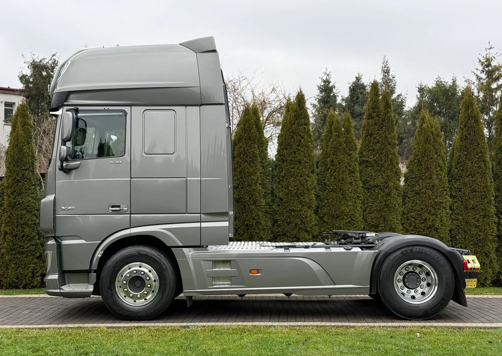 DAF XF 530 MANUAL RETARDER PARK COOL ADR - Dragbil: bild 4 DAF XF 530 MANUAL RETARDER PARK COOL ADR - Dragbil: bild 4