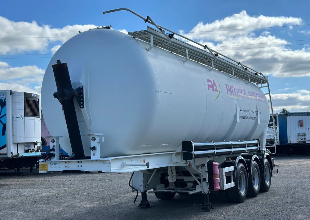 General Trailer 46 m3 KIPPER - Tanktrailer: bild 3 General Trailer 46 m3 KIPPER - Tanktrailer: bild 3