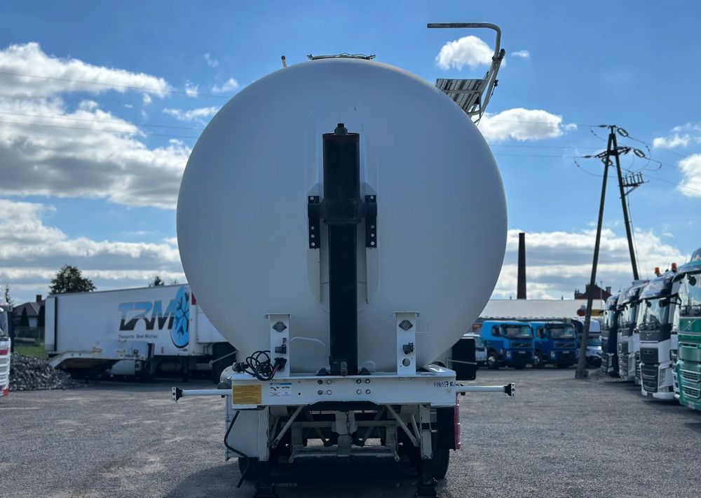 General Trailer 46 m3 KIPPER - Tanktrailer: bild 2 General Trailer 46 m3 KIPPER - Tanktrailer: bild 2