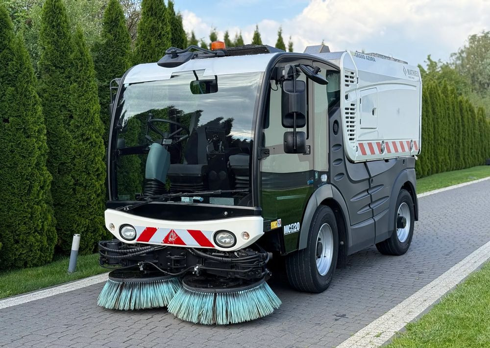 Inny MATHIEU GRAND AZURA MC420 ZAMIATARKA - Sopbil: bild 1 Inny MATHIEU GRAND AZURA MC420 ZAMIATARKA - Sopbil: bild 1