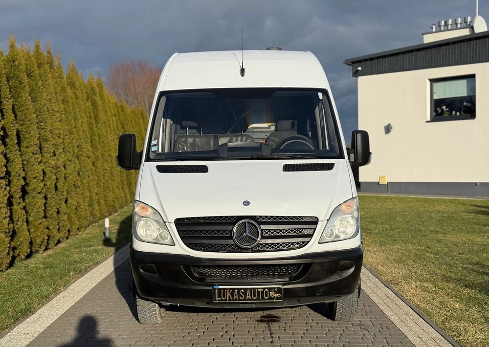 Mercedes-Benz SPRINTER 516 3,5 T MANUAL - Skåpbil: bild 2 Mercedes-Benz SPRINTER 516 3,5 T MANUAL - Skåpbil: bild 2