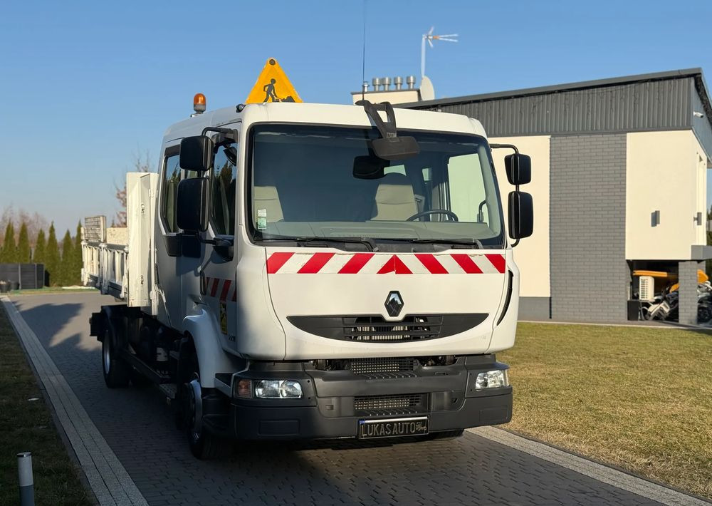 Renault MIDLUM 220 12 T WYWROTKA 6 MIEJSC - Tippbil lastbil: bild 4 Renault MIDLUM 220 12 T WYWROTKA 6 MIEJSC - Tippbil lastbil: bild 4