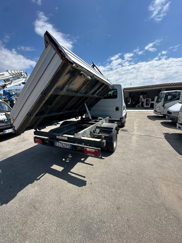 IVECO DAILY 35C12 - Tippbil lastbil: bild 4 IVECO DAILY 35C12 - Tippbil lastbil: bild 4