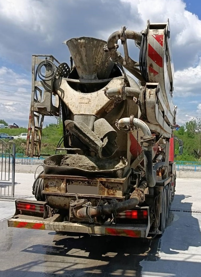 IVECO TRAKKER 450 COIME 35 - Betongbil med pump: bild 5 IVECO TRAKKER 450 COIME 35 - Betongbil med pump: bild 5