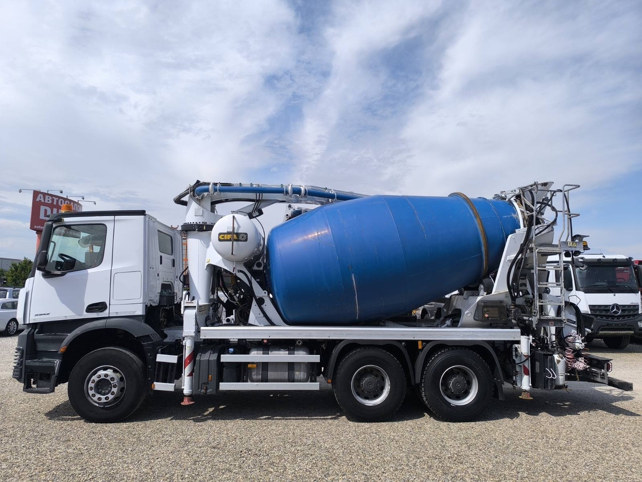 MERCEDES-BENZ AROCS 3342 CIFA MK25H - Betongbil med pump: bild 4 MERCEDES-BENZ AROCS 3342 CIFA MK25H - Betongbil med pump: bild 4