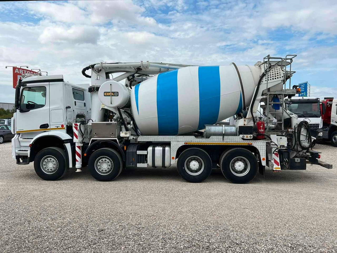 Mercedes-Benz AROCS 3251 CIFA MAGNUM MK28.4L - Betongbil med pump: bild 4 Mercedes-Benz AROCS 3251 CIFA MAGNUM MK28.4L - Betongbil med pump: bild 4