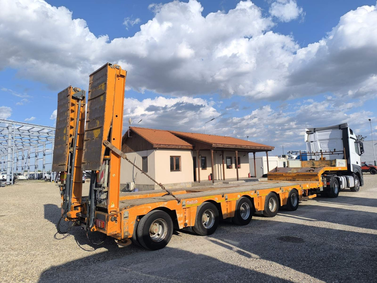 NOOTEBOOM MCO-85-05V - Låg lastare semitrailer: bild 5 NOOTEBOOM MCO-85-05V - Låg lastare semitrailer: bild 5