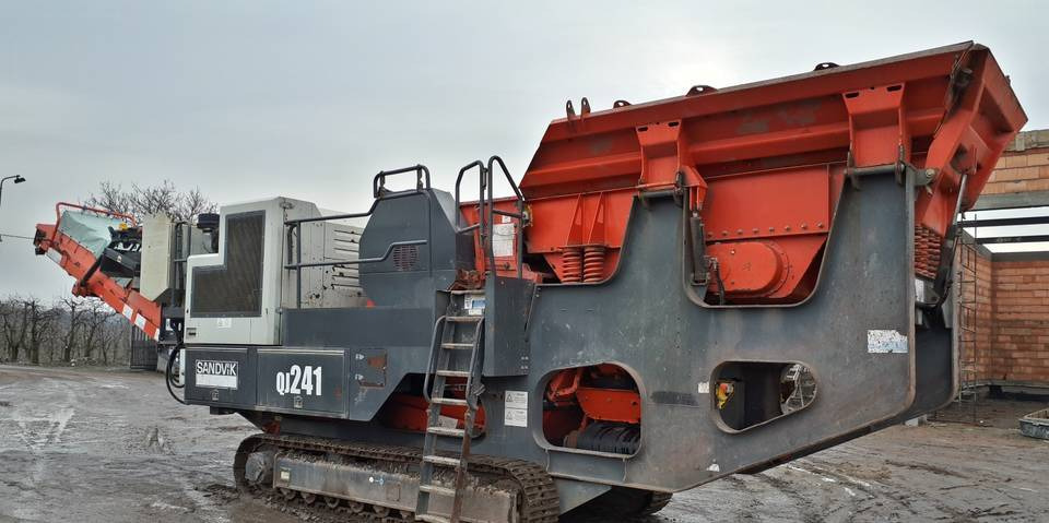Kruszarka szczękowa Sandvik QJ241 2014 Extec - Kävkross: bild 3 Kruszarka szczękowa Sandvik QJ241 2014 Extec - Kävkross: bild 3