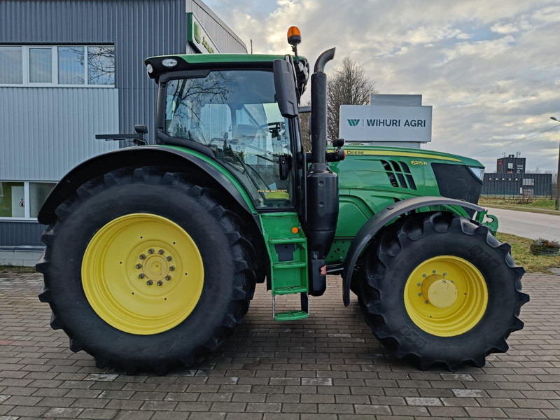 John Deere 6215R - Traktor: bild 2 John Deere 6215R - Traktor: bild 2