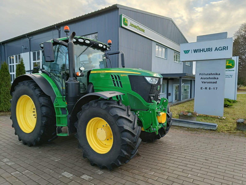 John Deere 6215R - Traktor: bild 1 John Deere 6215R - Traktor: bild 1